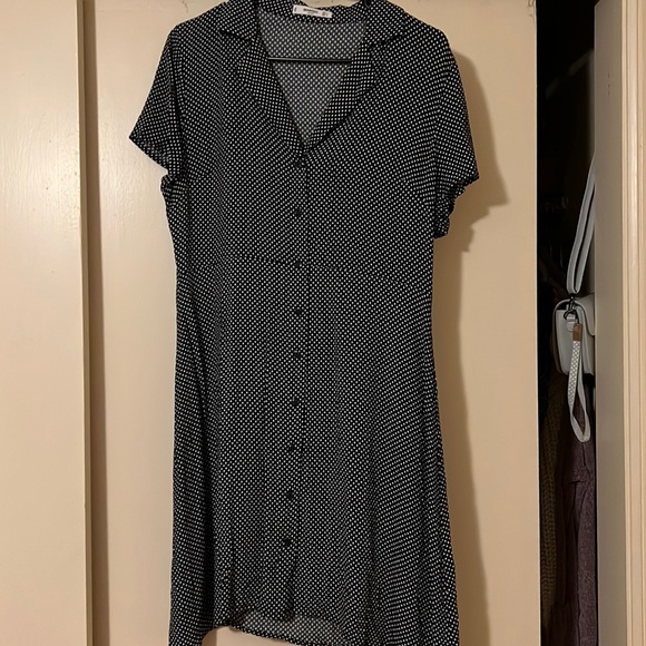 Mango Dresses & Skirts - Mango button up dress